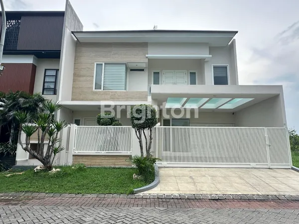 image RUMAH MINIMALIS 2 LANTAI DI CITRALAND DEKAT GRAHA DAN PAKUWON INDAH (1)