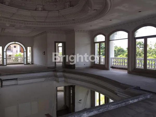 image ARAYA TAHAP 1 , DIJUAL KONDISI 80% BANGUNAN KLASIK  (3)