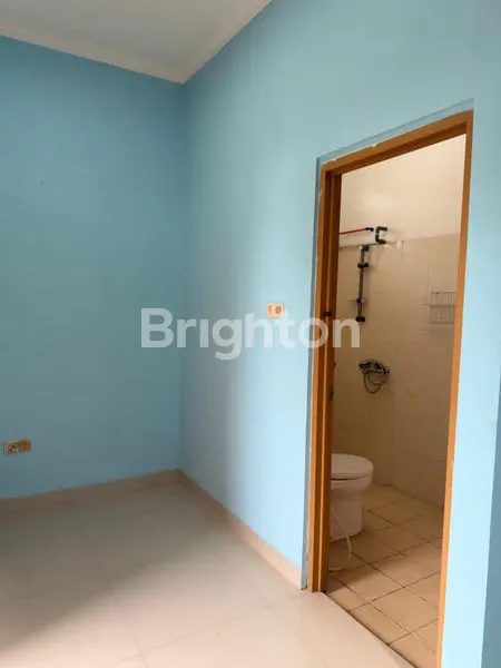 image RUMAH 3 KAMAR SEMI FURNISHED DI NUSA LOKA BSD (3)