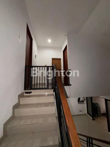 image RUMAH 3 KAMAR SEMI FURNISHED DI NUSA LOKA BSD (5)