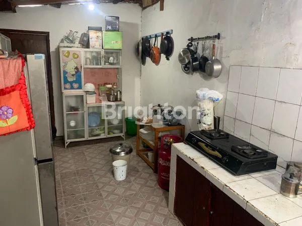 image DIJUAL RUMAH STRATEGIS & NYAMAN LOKASI FAVORIT JAKARTA SELATAN, COCOK UNTUK HUNIAN KELUARGA MAUPUN INVESTASI JANGKA PANJANG. (2)