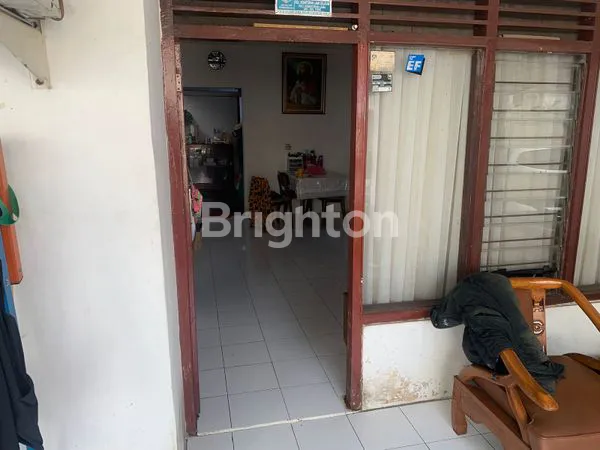 image DIJUAL RUMAH STRATEGIS & NYAMAN LOKASI FAVORIT JAKARTA SELATAN, COCOK UNTUK HUNIAN KELUARGA MAUPUN INVESTASI JANGKA PANJANG. (3)