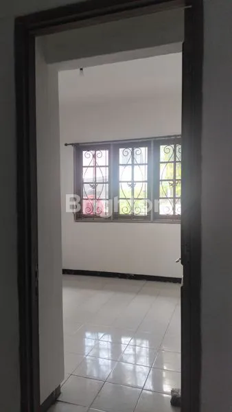 image SEWA RUMAH VILLA VALENSIA, DEKAT PAKUWON MALL (6)