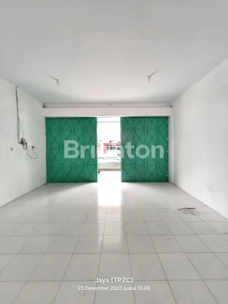 image TOKO STRATEGIS MOJOSONGO (5)