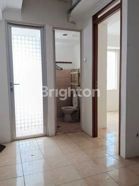 image APARTEMEN GREEN PARK VIEW (3)