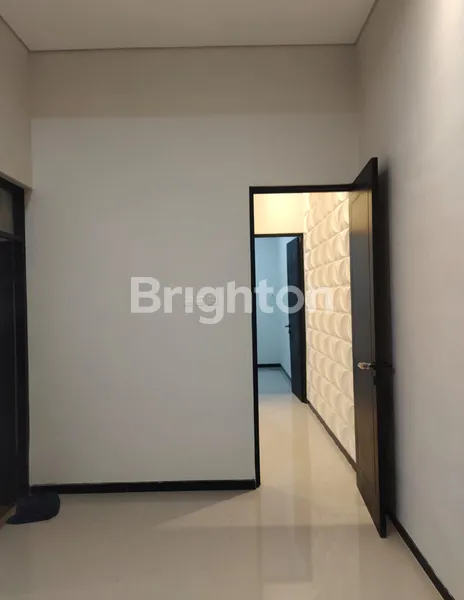 image SIAP HUNI RUMAH BARU NIRWANA EKSEKUTIF BEBAS BANJIR HANYA 1M AN (5)