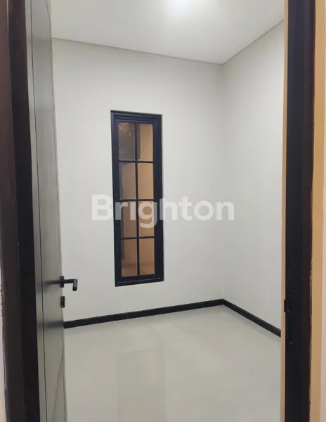 image SIAP HUNI RUMAH BARU NIRWANA EKSEKUTIF BEBAS BANJIR HANYA 1M AN (6)