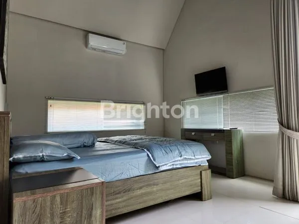 image VILLA MEWAH 5+1 KAMAR LOKASI PURI GADING JIMBARAN (3)