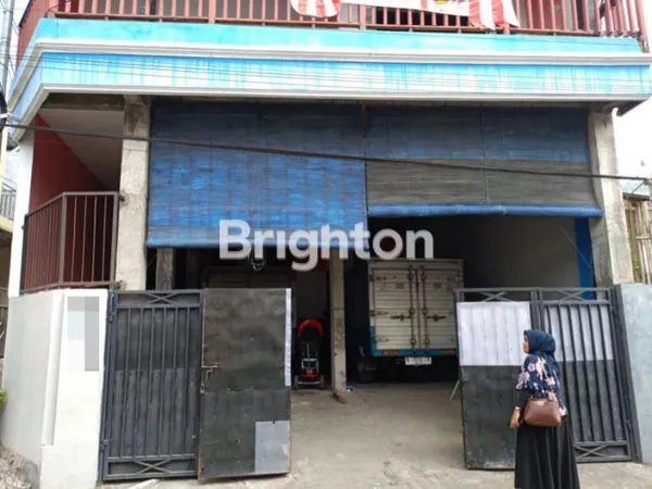 image RUMAH STRATEGIS 2 LANTAI, DEKAT ALUN-ALUN BATU (1)