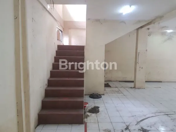 image DISEWAKAN RUKO ATAU GUDANG DIPINGGIR JALAN DEPAN LAMPU MERAH PITARA (7)