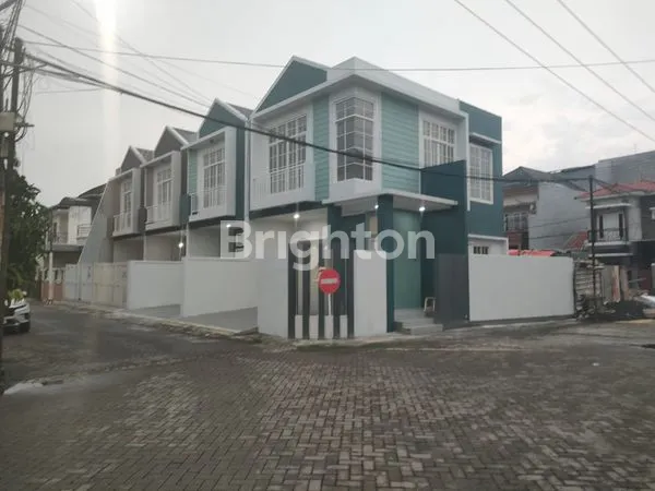 image RUMAH MINIMALIS 2 LANTAI DI LEBAK INDAH, DEKAT GALAXY MALL (1)