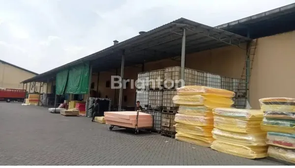 image GUDANG DI KOMPLEKS PERGUDANGAN MEIKO ABADI SIDOARJO (4)