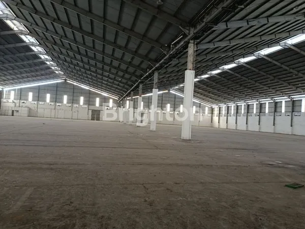 image GUDANG BAGUS DAN LUAS (1)