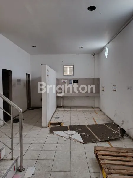 image GUDANG BAGUS DAN LUAS (4)