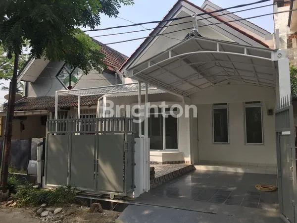 image RUMAH 2 LANTAI BARU RENOVASI DI BINTARO JAYA SEKTOR 5 – DEKAT STAN (1)