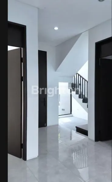 image RUMAH BARU LOKASI CITRALAND UTAMA CLUSTER DISTRICT 9, TIPE DEMPHSEY (2)