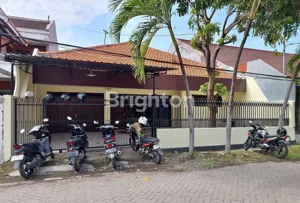 image RUMAH SIAP HUNI SARONO JIWO STRATEGIS DEKAT RAYA JEMURSARI DAN RAYA PRAPEN  (1)