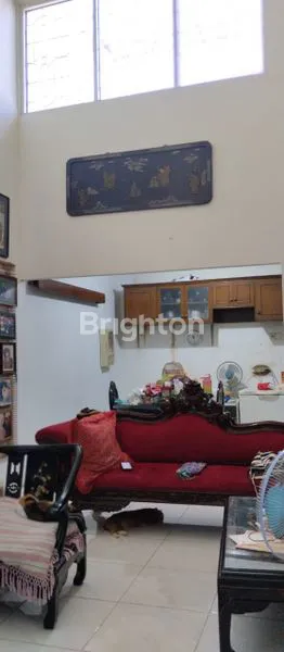 image RUMAH DI SEMOLOWARU ELOK (6)