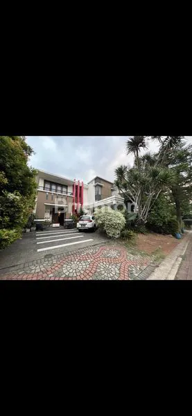 image RUMAH 2 LT RAPI SIAP HUNI DI THE GREEN BSD TANGERANG (1)