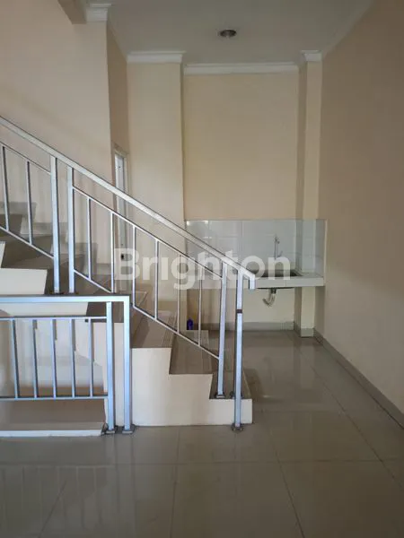 image DISEWAKAN MURAH – RUKO 3½ LANTAI JL. RAYA PEKAYON, BEKASI  (5)