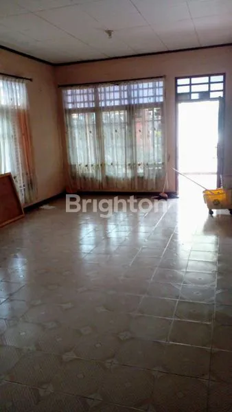 image RUMAH NYAMAN, TENGAH KOTA, BEBAS BANJIR (2)