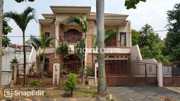 image DISEWAKAN RUMAH SIAP HUNI DI TAMAN MODERN , CAKUNG , JAKARTA TIMUR (1)