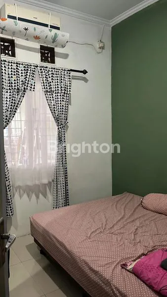 image TURUN HARGA! RUMAH POJOK SIAP HUNI SAMPING MALL THE PARK SAWANGAN (5)