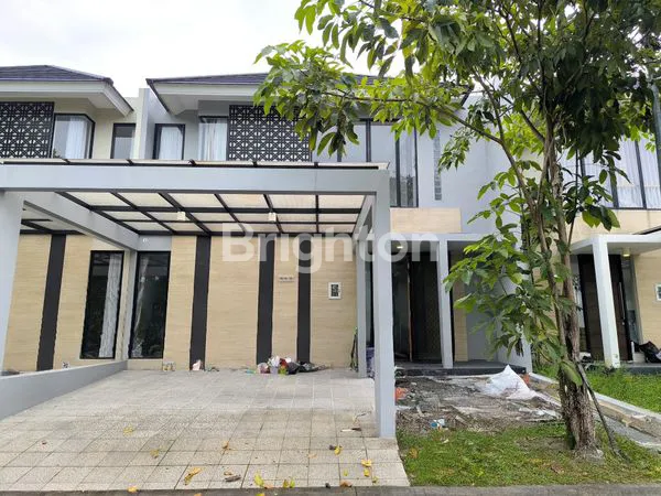 image RUMAH NORTHWEST HILL DEPAN DANAU DEKAT SMA CIPUTRA KASIH (1)