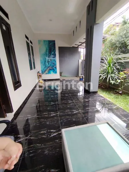 image RUMAH 2 LANTAI DI MELONG, 5 KT & 5 KM, LT 224 M² (1)