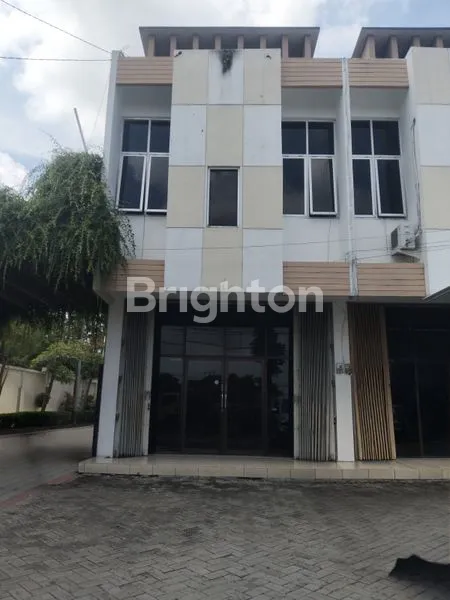 image JUAL RUKO 2 LANTAI PINGGIR JALAN UTAMA KABUPATEN KEDIRI (1)