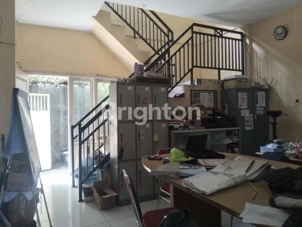 image JUAL RUKO 2 LANTAI PINGGIR JALAN UTAMA KABUPATEN KEDIRI (3)