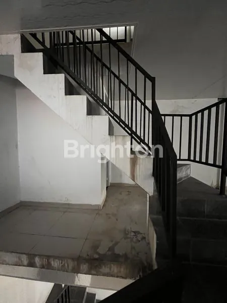 image RUKO 3 LT SIAP PAKAI PINGGIR JALAN (7)