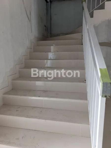 image SEWA RUKO SERBA GUNA PREMIUM LOKASI JALAN UTAMA MAHENDRADATTA  (6)