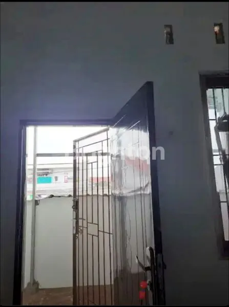 image RUKO 2 LANTAI SIAP HUNI & USAHA, SHM (6)