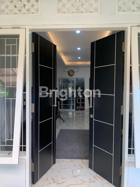 image *RUMAH FULLY FURNISHED, 120M² SIAP HUNI* (1)
