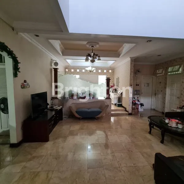 image RUMAH SULTAN KEMANG PRATAMA BEKASI: LUAS 380M², SHM, LOKASI PREMIUM & NYAMAN (3)