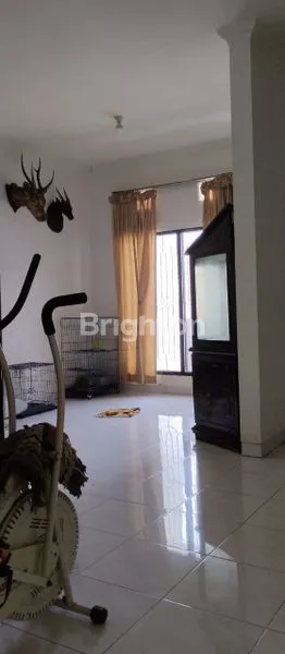 image JUAL RUMAH 2LANTAI SEMOLOWARU ELOK SURABAYA TIMUR (8)