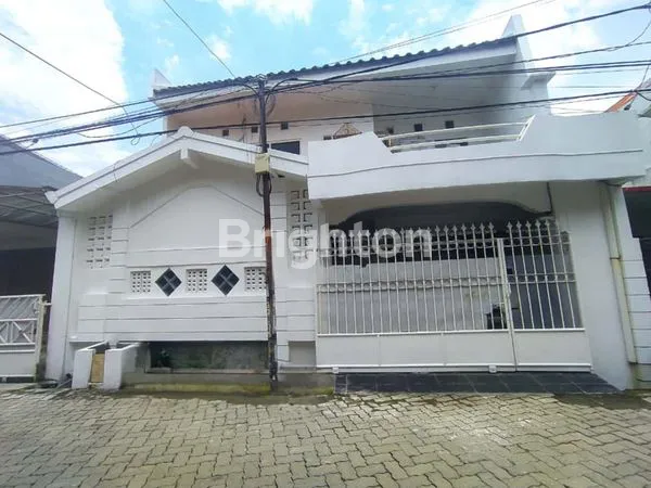 image JUAL RUMAH 2LANTAI SEMOLOWARU ELOK SURABAYA TIMUR (1)