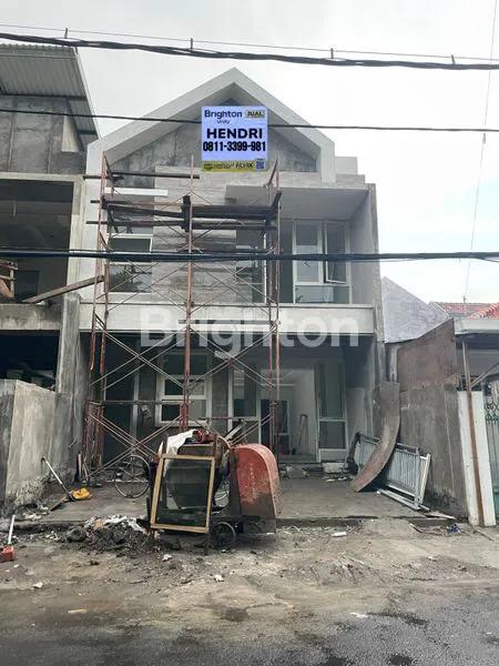 image RUMAH 2LANTAI DIMANYAR DEKAT DENGAN GALAXY MALL (1)