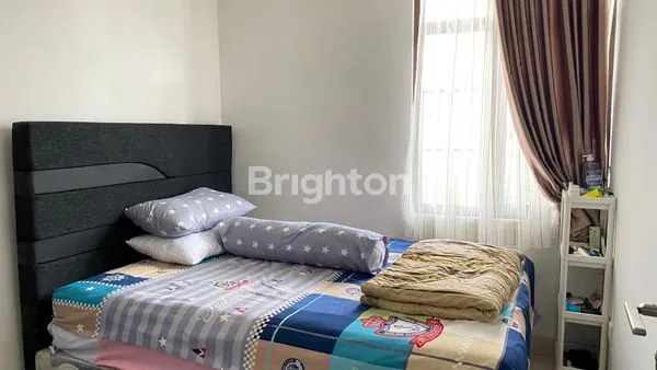 image RUMAH 2 LANTAI FURNISH LENGKAP DI BSD (7)