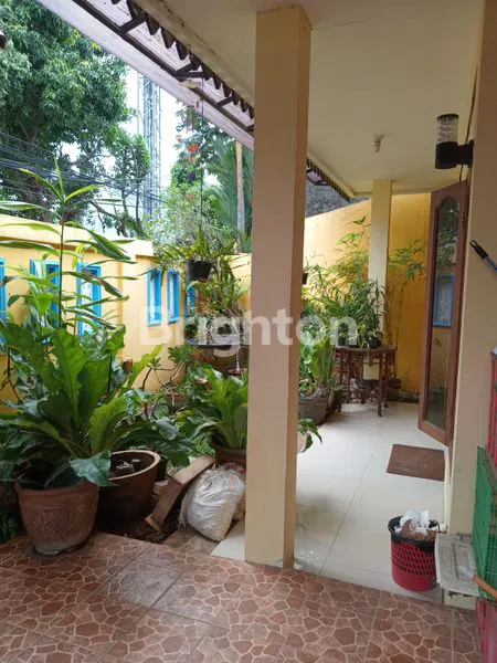 image RUMAH LUAS 130M² DI SRENGSENG SAWAH, HARGA KOMPETITIF (3)