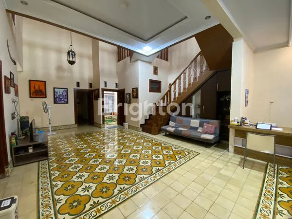 image RUMAH NYAMAN DALAM PERUMAHAN DEKAT AMBARRUKMO PLAZA (3)