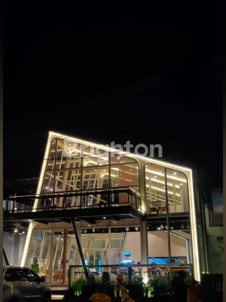 image CAFE COFFEE SIAP PAKAI SEKITARAN STADION MANAHAN SOLO (3)