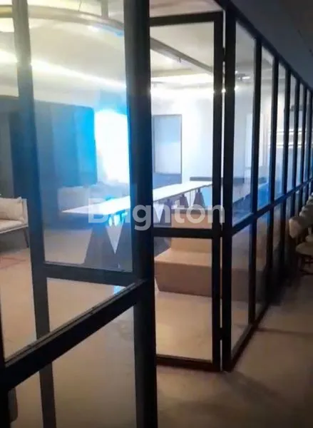 image RUKO BARU 3 LANTAI DI JANTUNG NYA RENON SIAP PAKAI (8)