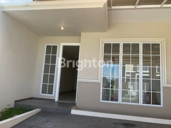 image PURI GALAXY SURABAYA UNIT BARUS GRESS READY ROW JALAN LEBAR 3 MOBIL (1)