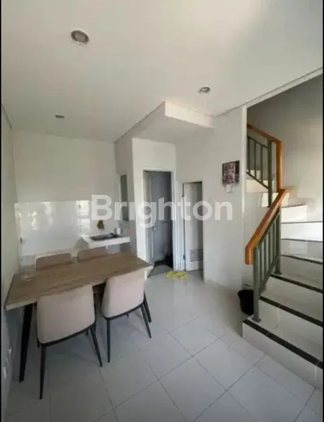 image RUMAH 2 LANTAI SIAP HUNI DI VIRGINIA VILLAGE SERPONG (2)