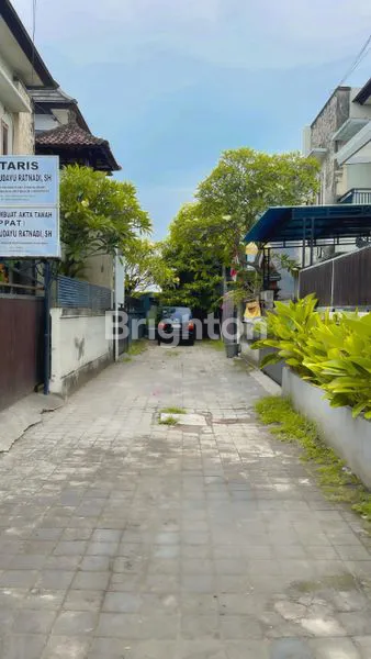 image RUMAH 2 LANTAI SIAP HUNI DI DENPASAR UTARA (3)