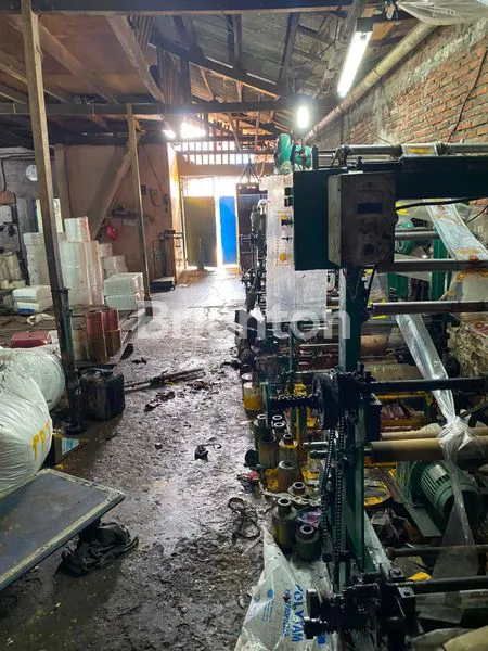 image TEMPAT USAHA FAJAR BARU  UTARA CENGKARENG JAKARTA BARAT  (1)