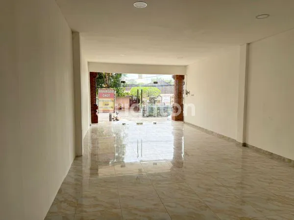 image DISEWAKAN RUKO 1 LANTAI PUSAT RENON (2)