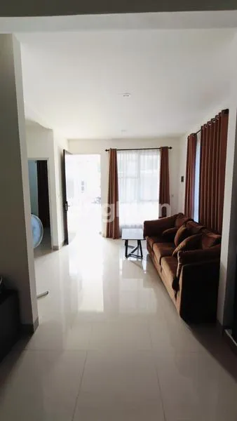 image RUMAH 2 LANTAI SEMI FURNISHED DI ARYANA KARAWACI (7)